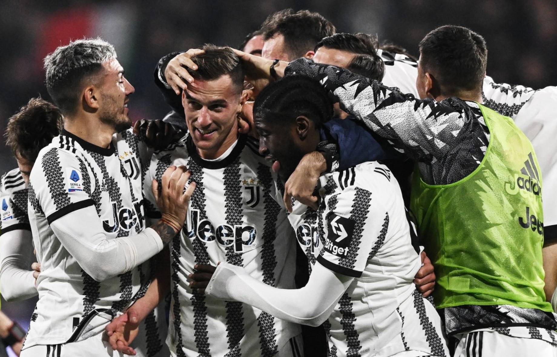 Anticipazioni su seconda e terza maglia Juve 2024 già da oggi